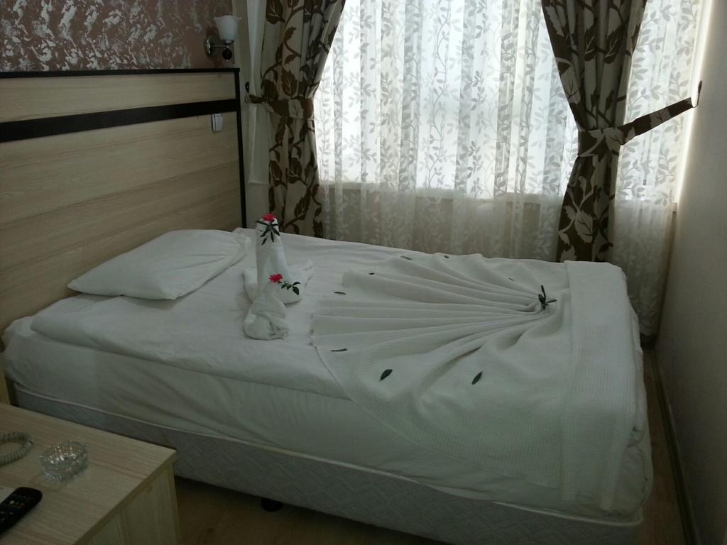 Tumay Hotel Antalya Rum bild